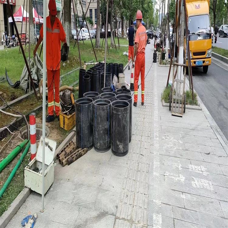 杨林街道管道短管置换修复